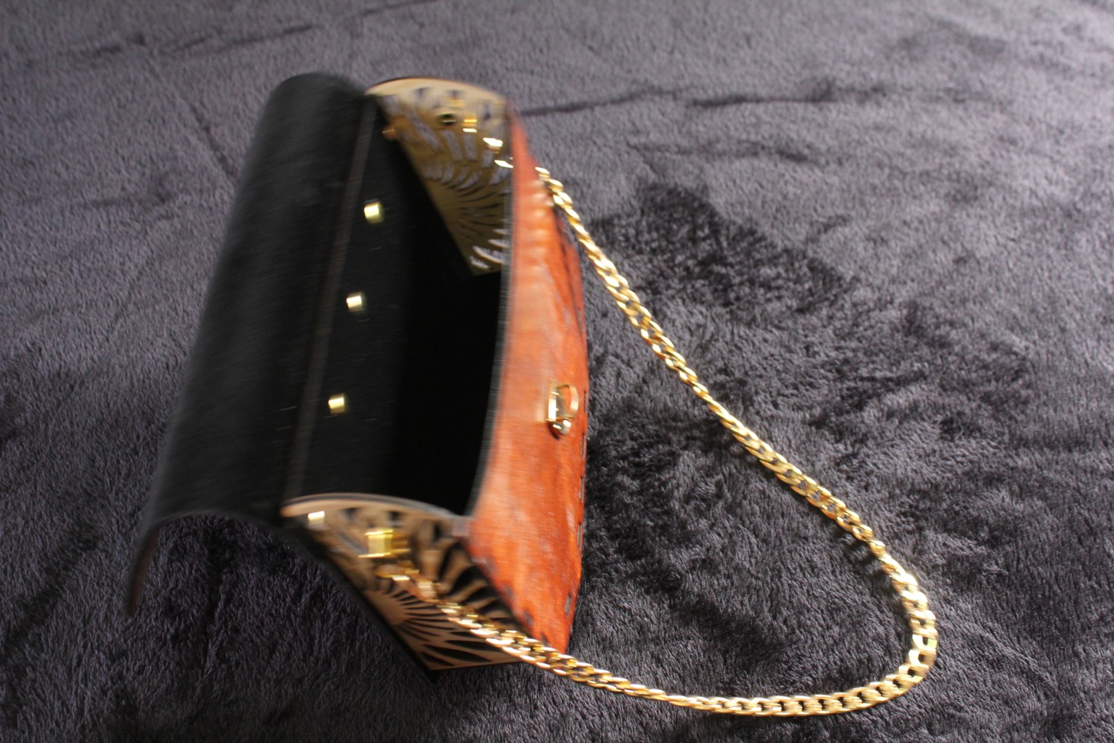 Handmade wooden handbags - Image 3